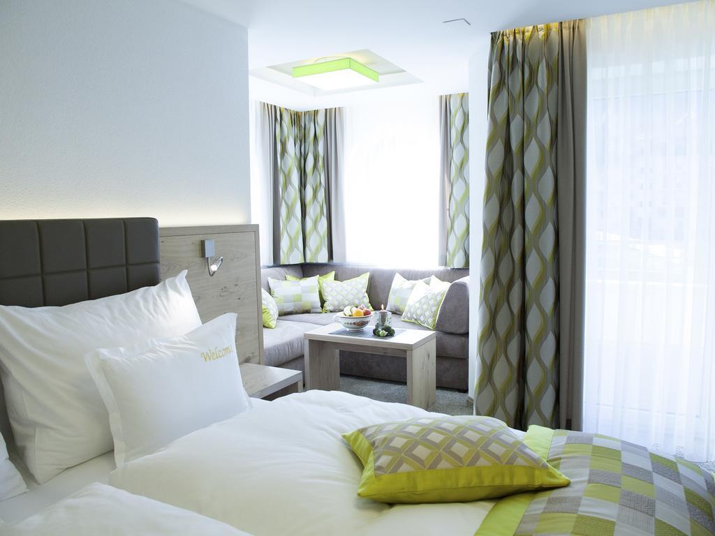 Hotel Neder イシュグル エクステリア 写真